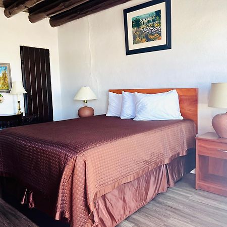 Cottonwood Court Motel Санта Фе Екстериор снимка