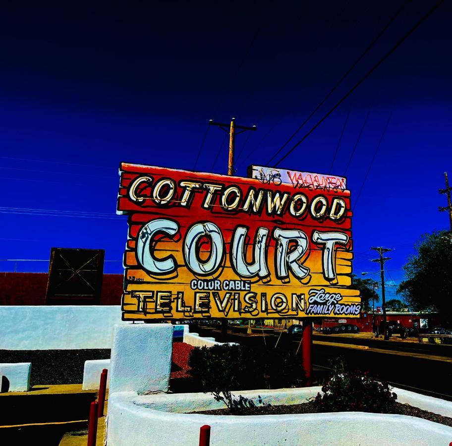 Cottonwood Court Motel Санта Фе Екстериор снимка