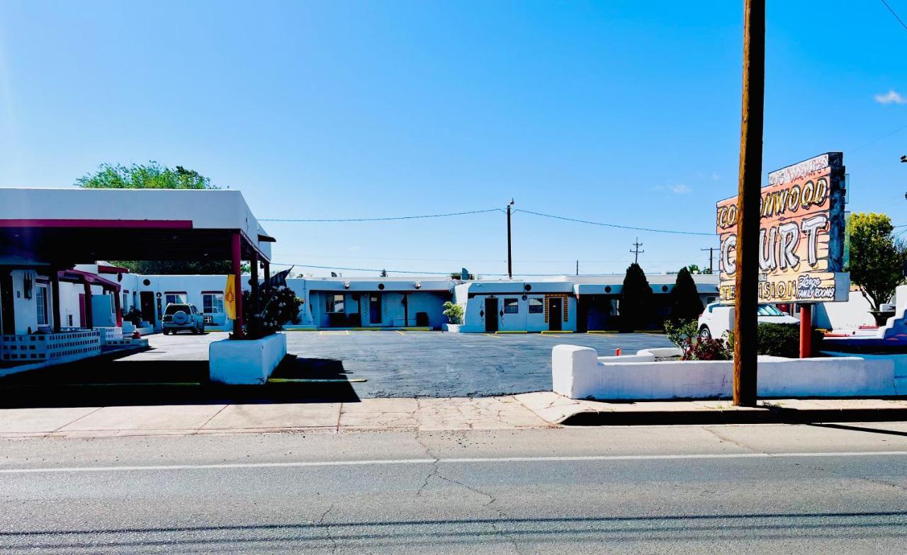 Cottonwood Court Motel Санта Фе Екстериор снимка