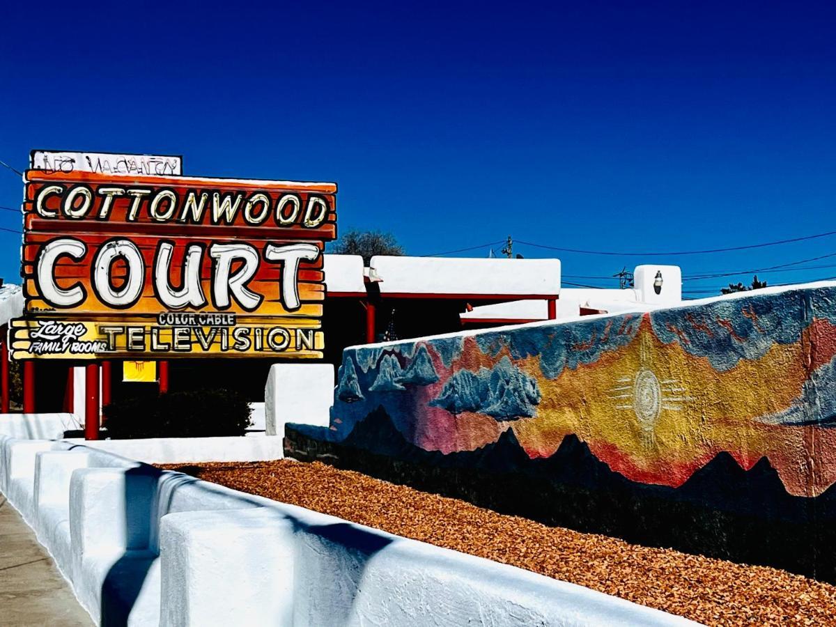 Cottonwood Court Motel Санта Фе Екстериор снимка