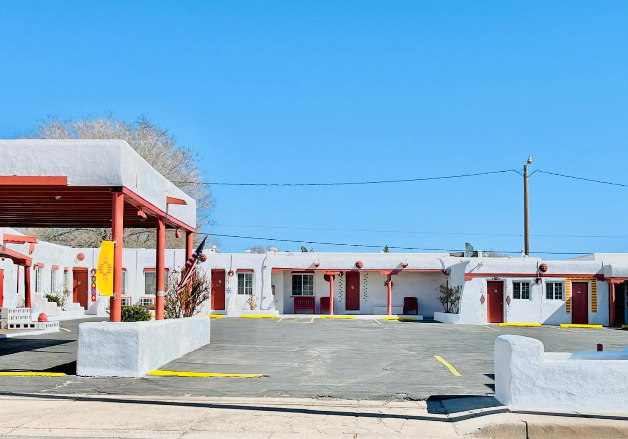 Cottonwood Court Motel Санта Фе Екстериор снимка