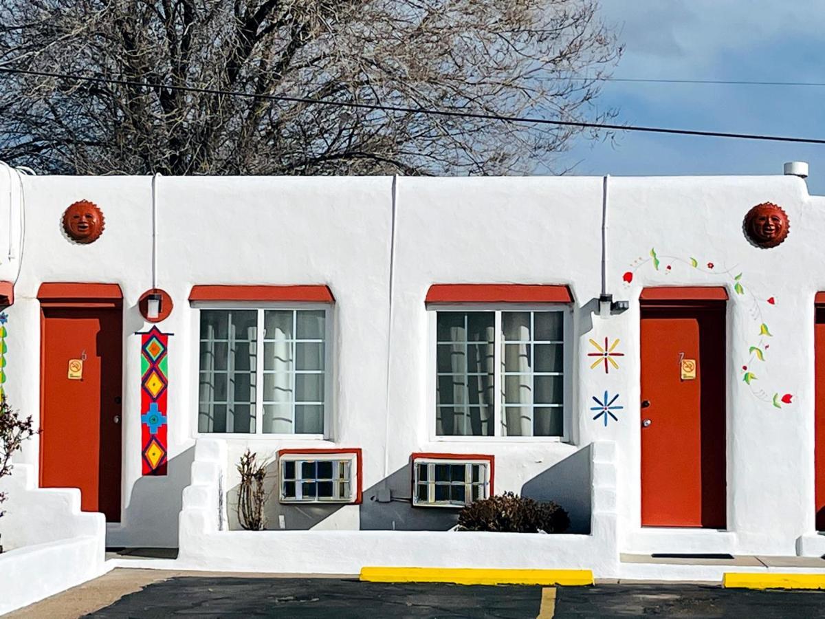Cottonwood Court Motel Санта Фе Екстериор снимка