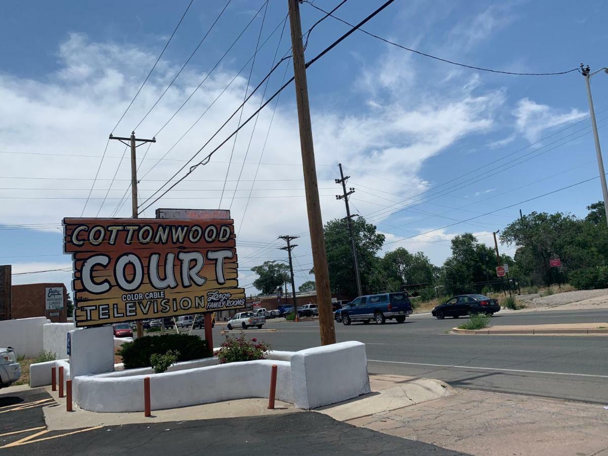 Cottonwood Court Motel Санта Фе Екстериор снимка