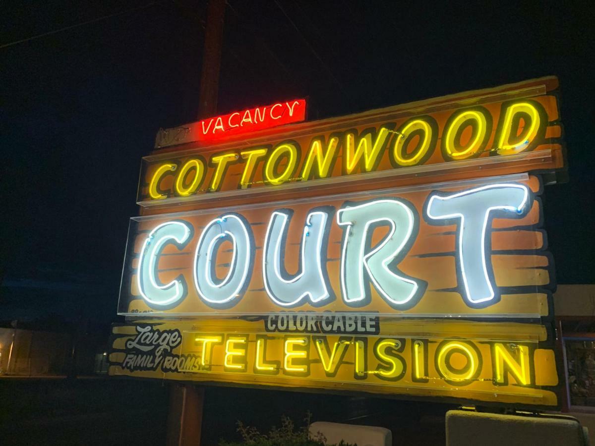 Cottonwood Court Motel Санта Фе Екстериор снимка